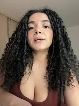 Curlyierr webcam