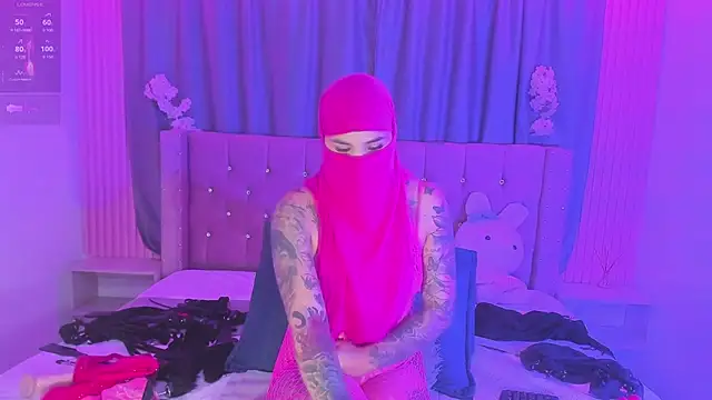 Nayla-Mouna webcam