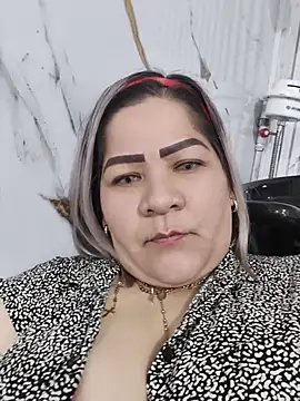 Dalessa_Bigtits webcam