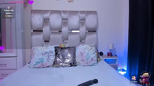 MelanyShayk webcam