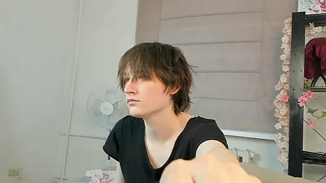 Ash_Foxglove webcam