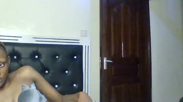 Luxelle webcam
