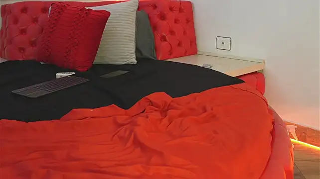 thomas_montiel webcam