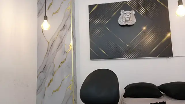 Antonella_Gomez75 webcam