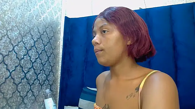 Ayasexyxx26 webcam