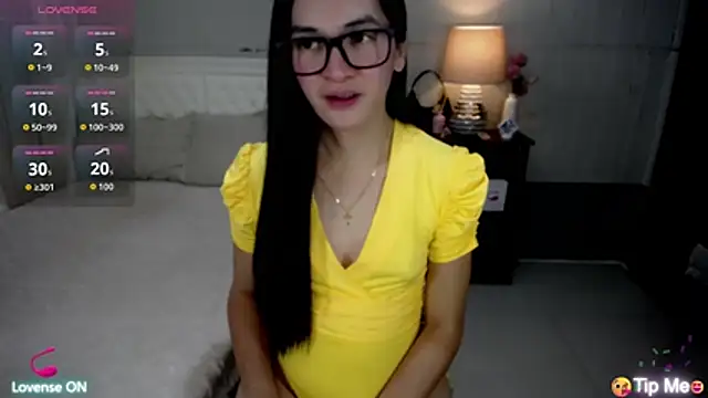AsianSweetHeartxX webcam