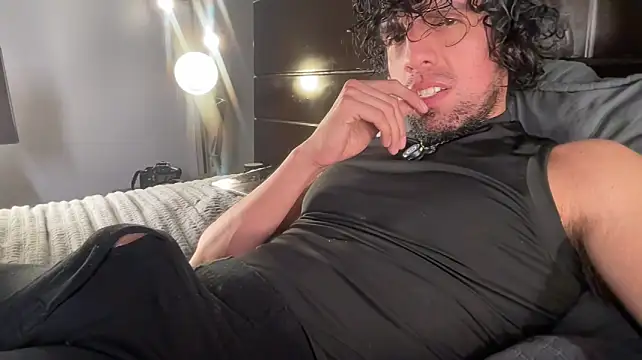 beranco19 live cam on StripChat