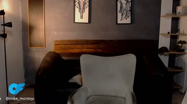 Mike_montoya01 webcam
