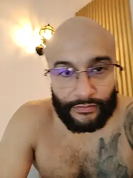 Luke__09 webcam
