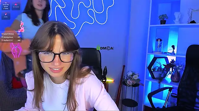 kitniss_dreamy webcam