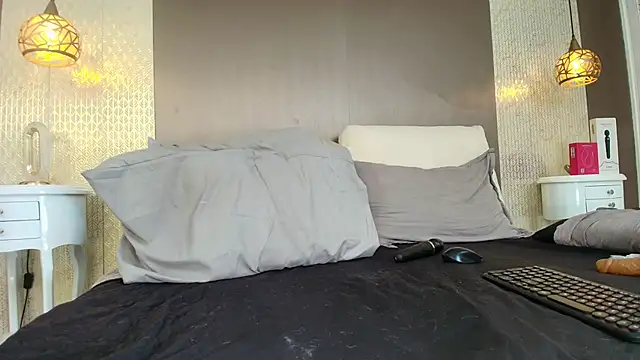 Tiifany_Baker webcam