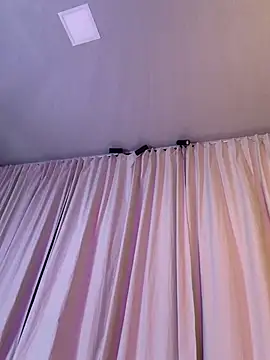 Melina-Smith webcam