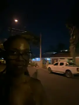 Bustykeyla webcam