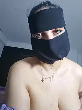 Big_as-big webcam