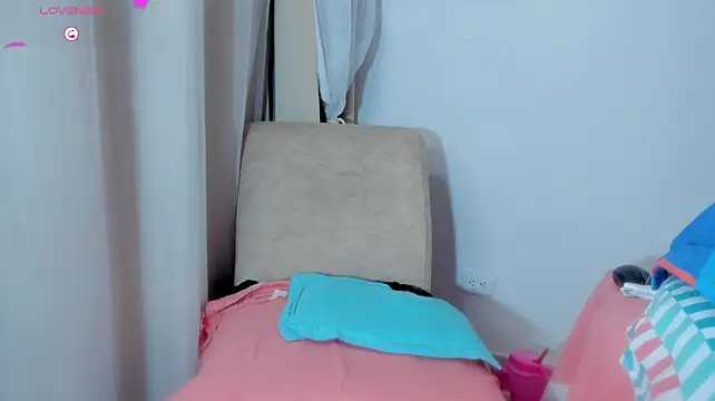 ashelydainii webcam
