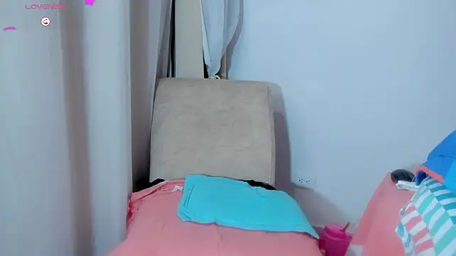 ashelydainii webcam