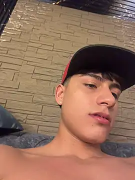 Lander_Cruz's live cam