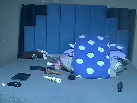 melanin_moon webcam
