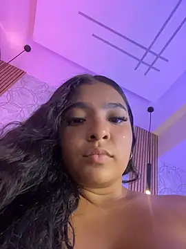 SofiiCruz live cam on StripChat