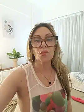 lolavalecuatro
