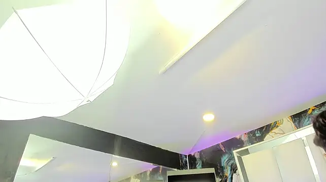 rave_connor webcam