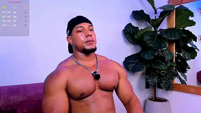 Travis_lenox_ webcam
