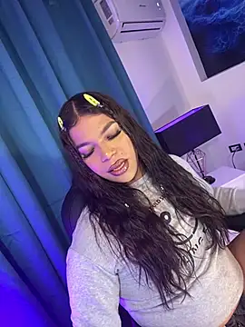 Keira_Fox31 webcam
