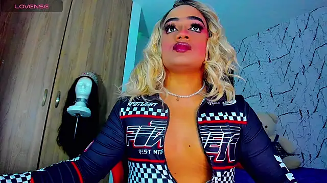 Amber_bigdick22 webcam