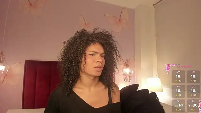 Vnus_ live cam on StripChat