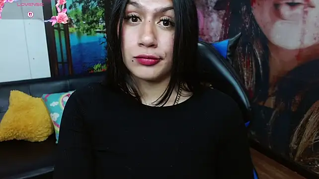 gigi_gilt_ live cam on StripChat
