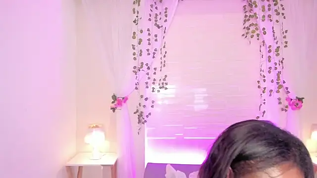 IvyBennet_ live cam on StripChat