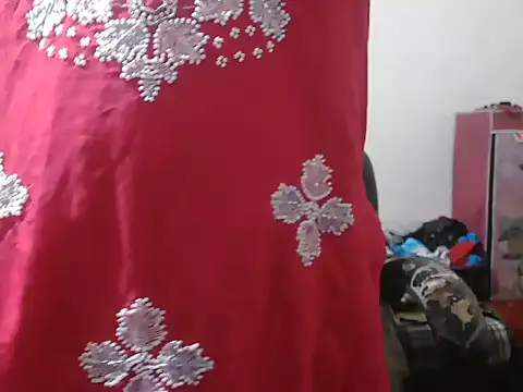 sexy-rama live cam on StripChat