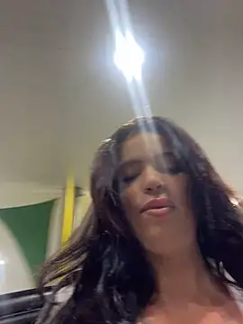 Rafaellaz live sex cam