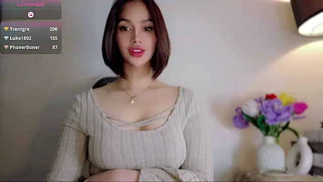 Anna_HollyDoll webcam