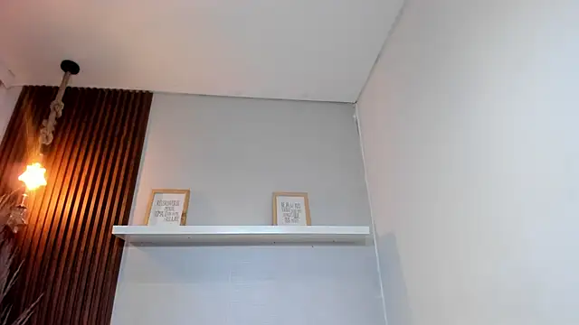 LANA-JONNES webcam
