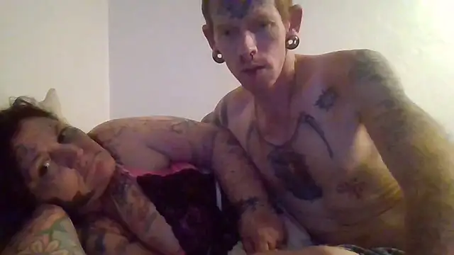 ThorsonFreja live webcam