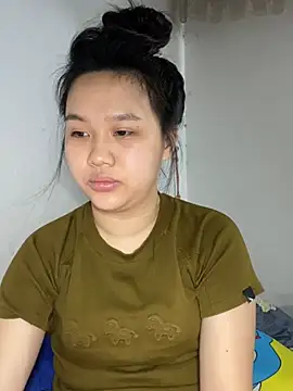 Almira6868 webcam