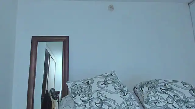 KingLevi01 webcam
