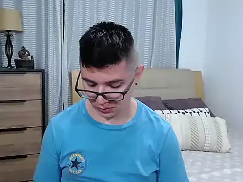 BlackFoXXX69 webcam