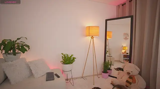 roxie_gates_ webcam