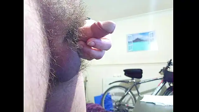 hairyuncut00 webcam