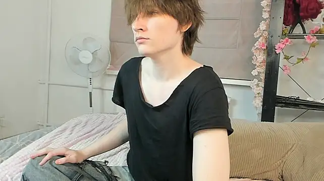 Ash_Foxglove webcam