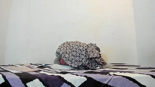 Melaniegirl17 webcam