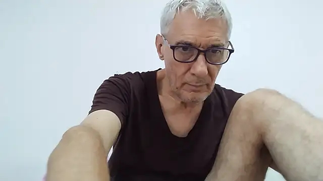 BIGUNCUTHARDCOCK webcam