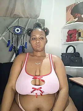 CocoBootyyy webcam