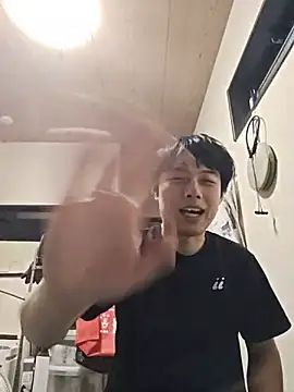 whitebriefboy webcam