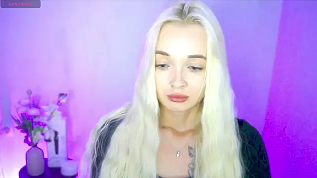 Ashley_S webcam