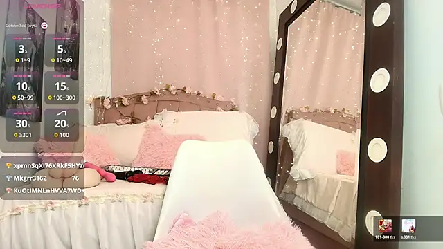 marilyn_golden_ webcam