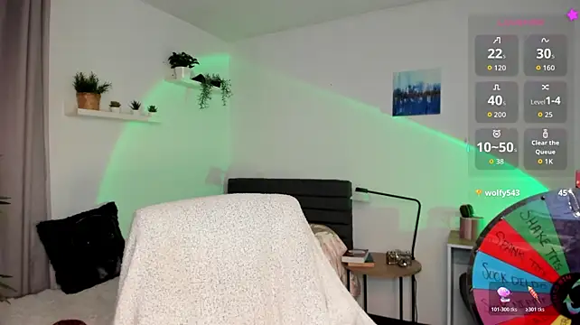 moonhelen webcam