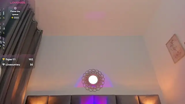 Ambarmoon_ webcam